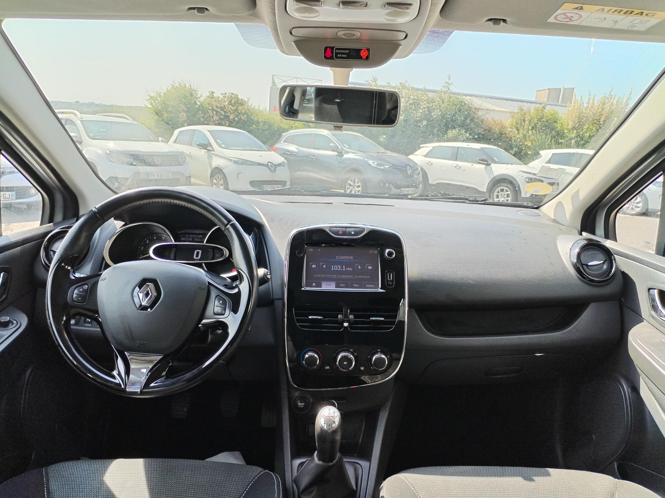 RENAULT  CLIO IV